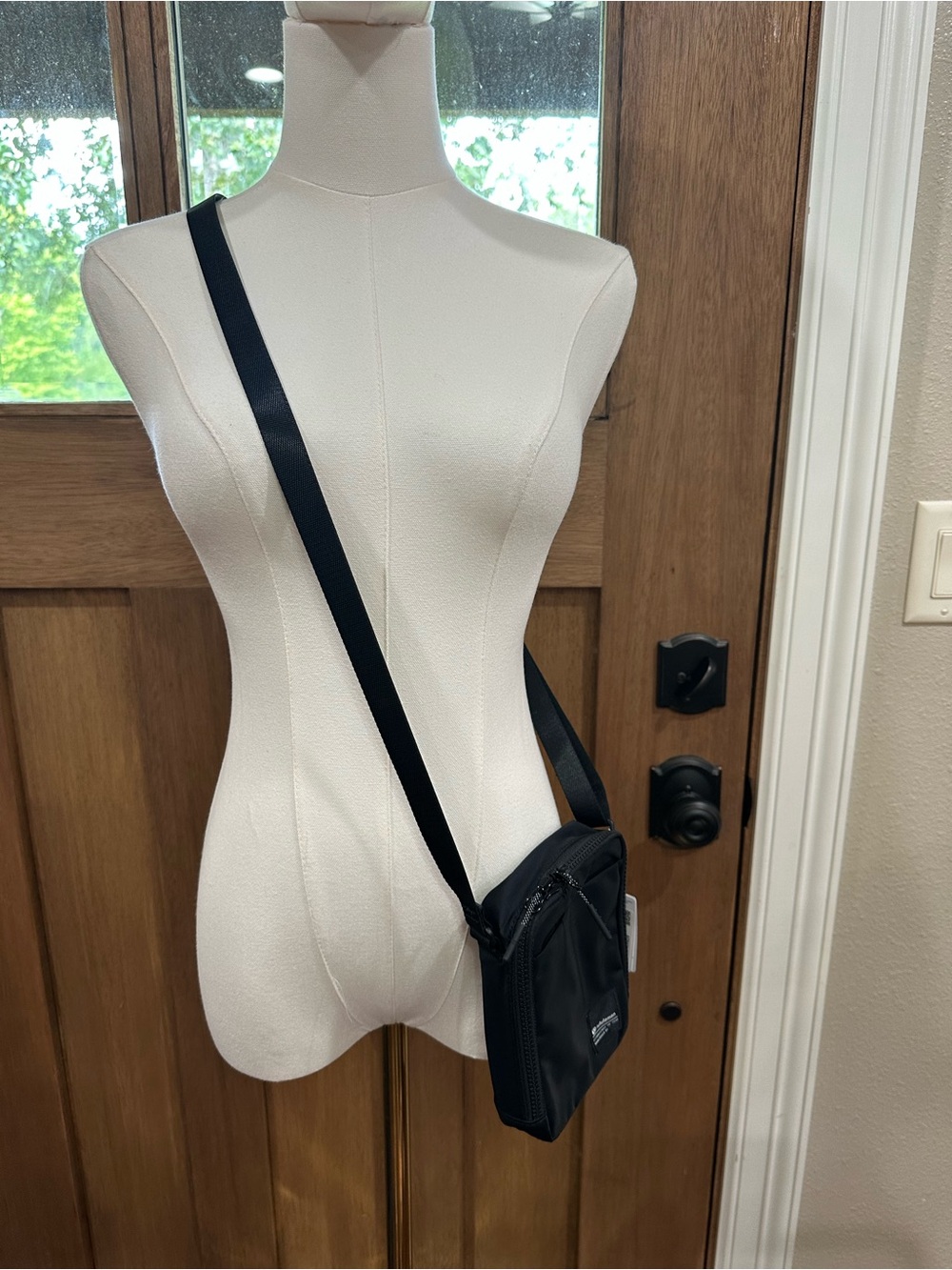 lululemon athletica Black Crossbody Sling Bag
